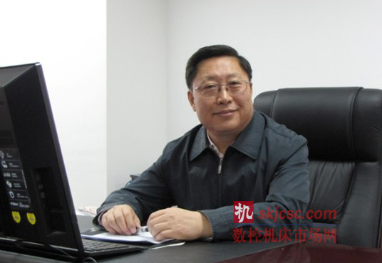 中國機(jī)床工具工業(yè)協(xié)會常務(wù)副理事長陳惠仁