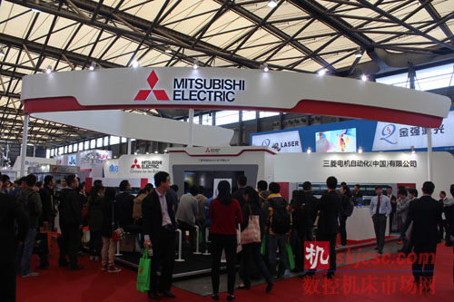 三菱電機展位：展會期間舉行的技術(shù)交流會議引來眾多觀眾參與